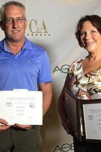 Steve Elliott (left) was recognized for his Western Integrated Pest Management Center communications work, here photographed with Diane Nelson, UC Davis (right). Credit: Pam Kan-Rice, UC ANR. Photo by: Pam Kan-Rice, UC ANR